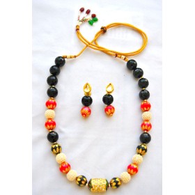 Traditional Necklace Set